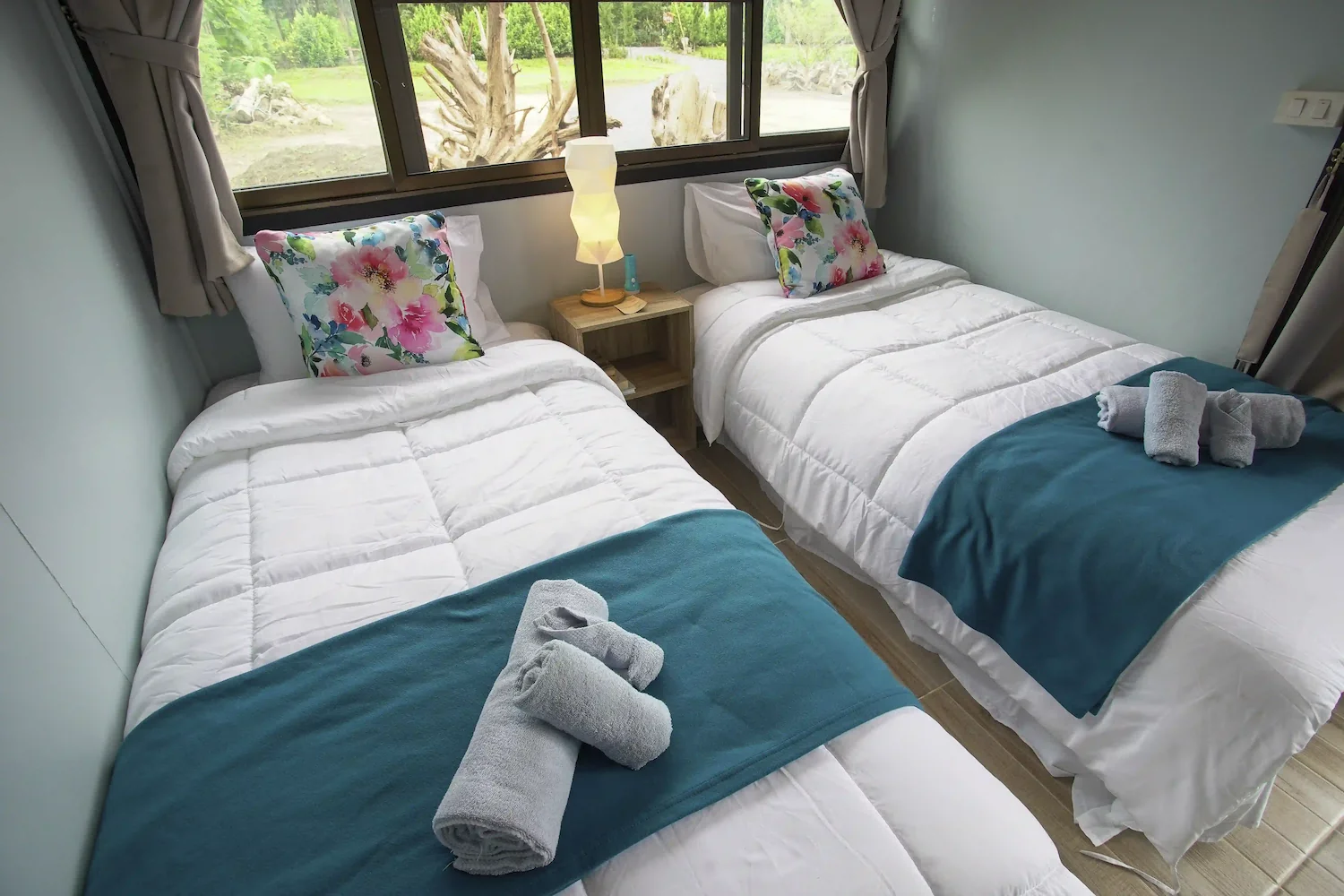 Lodge bedroom at Village Green Retreat